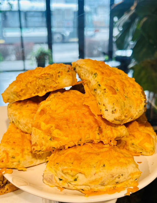 Cheddar & Chive Scone